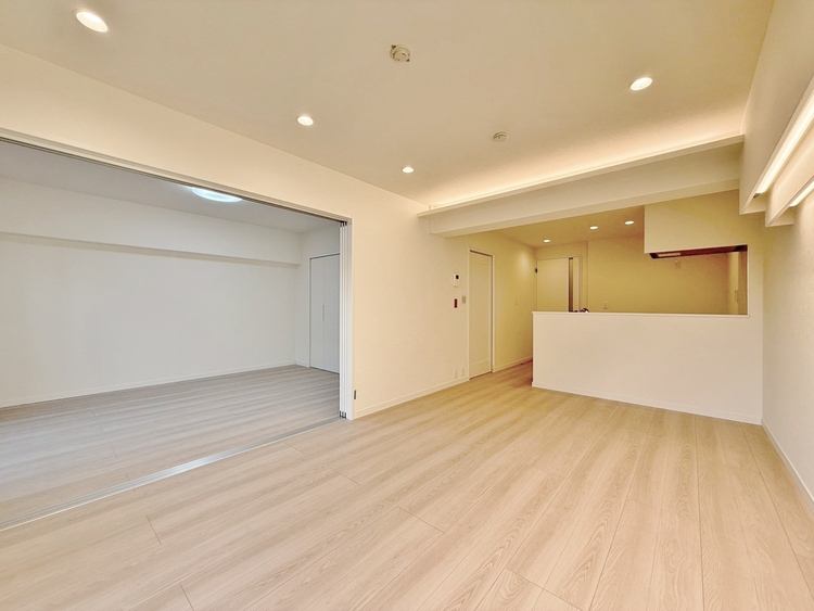 居間 過ごす時間が、たくさんの思い出として紡がれていく場所。