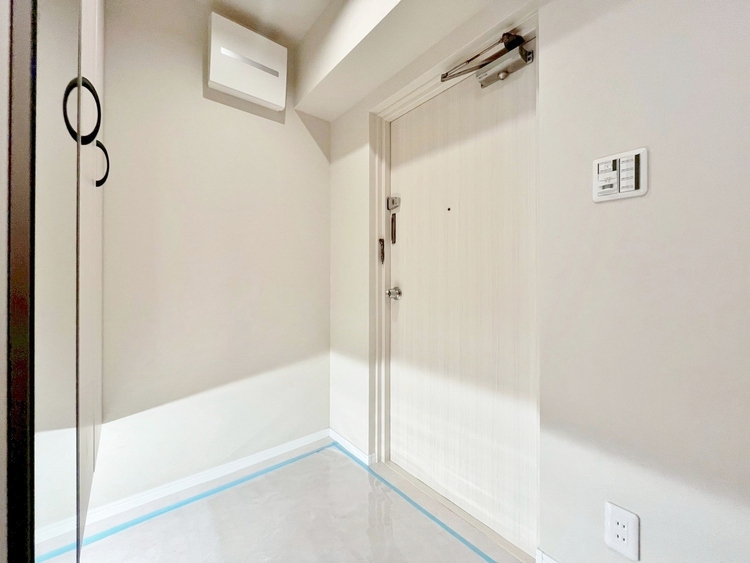 玄関 シューズボックスを完備した玄関です。