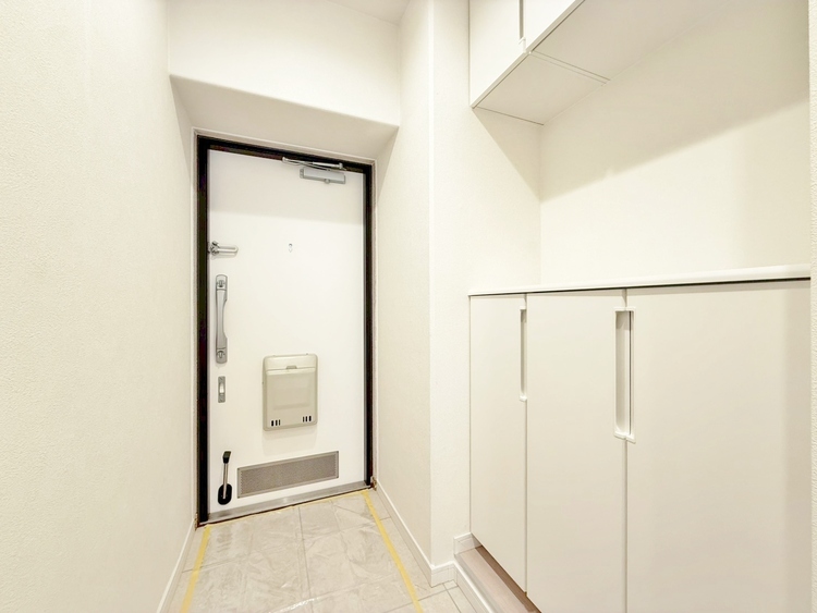 玄関 シューズボックスを完備した玄関です。