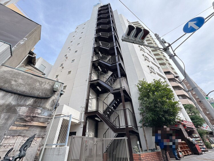 外観 資料には掲載していない情報が、現地にはたくさんあります。是非一度、現地をご確認ください。