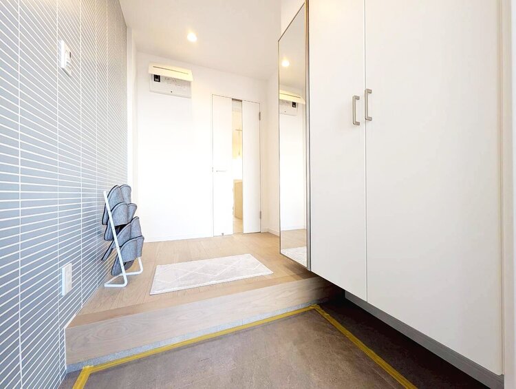 玄関 シューズボックスを完備した玄関です。