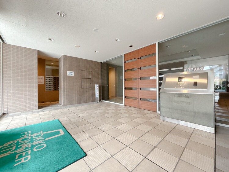 エントランス エントランスは、毎日の行き帰りで使う大事な空間です。