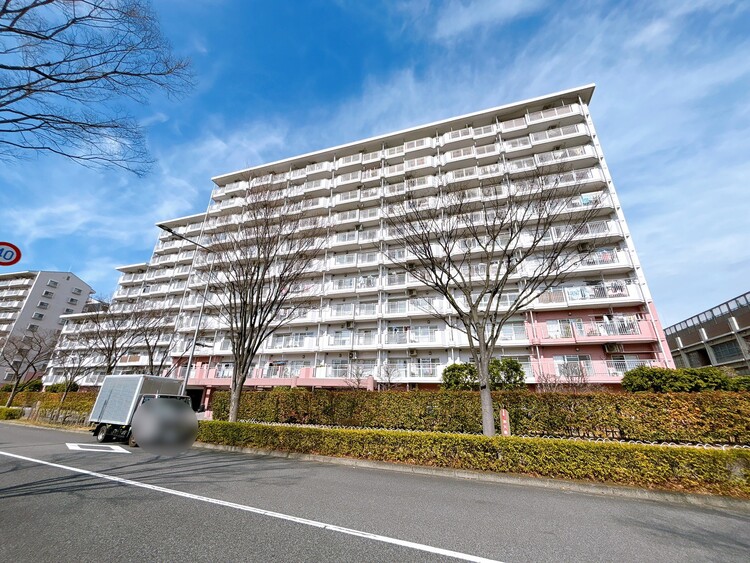 外観 現地に足をお運びいただいた際には、周辺散策などをお勧めいたします。