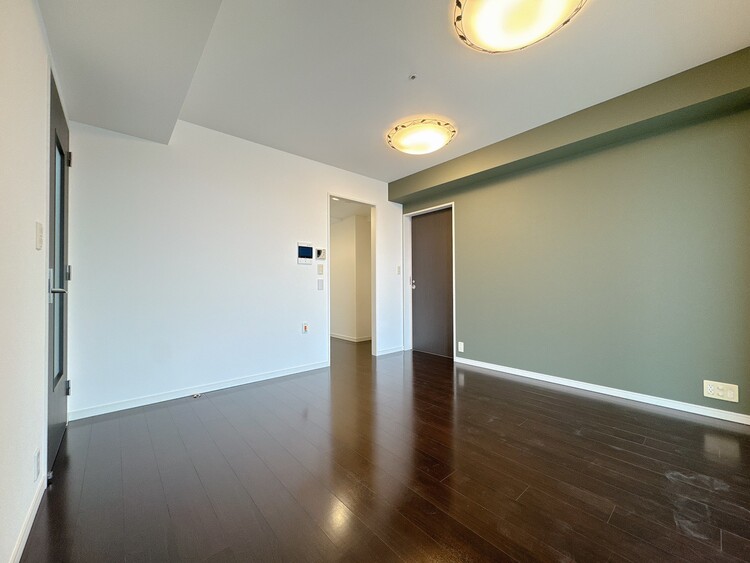 居間 豊かな居住性と、安心感を満たすクオリティが見事に調和した住空間。