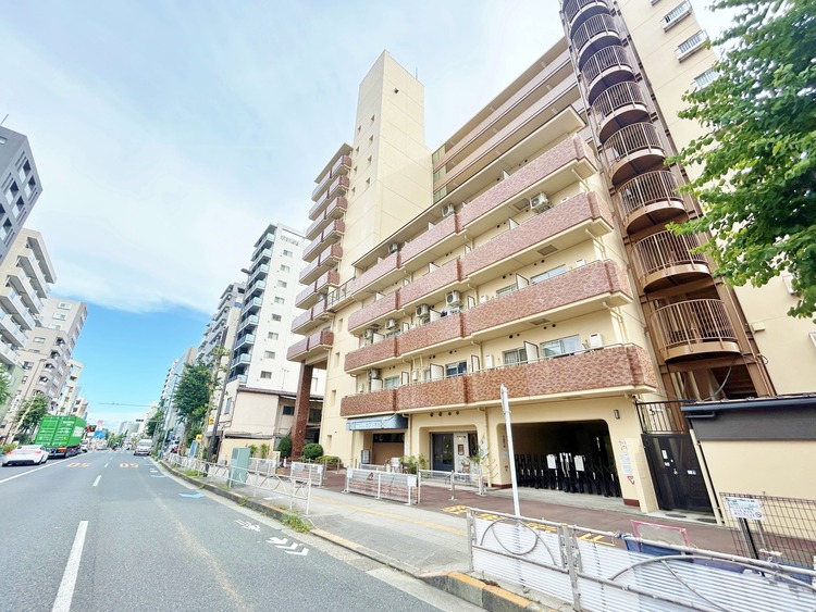 外観 ライフプランニングからローンまで、一貫してご説明させていただきます。お気軽にお問い合わせくださいませ。