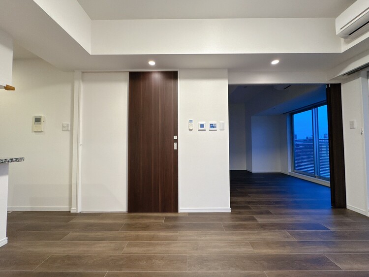 居間 過ごす時間が、たくさんの思い出として紡がれていく場所。