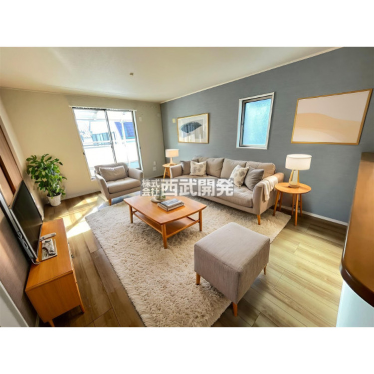 居間 配置してある家具・小物類はCGによるイメージです。