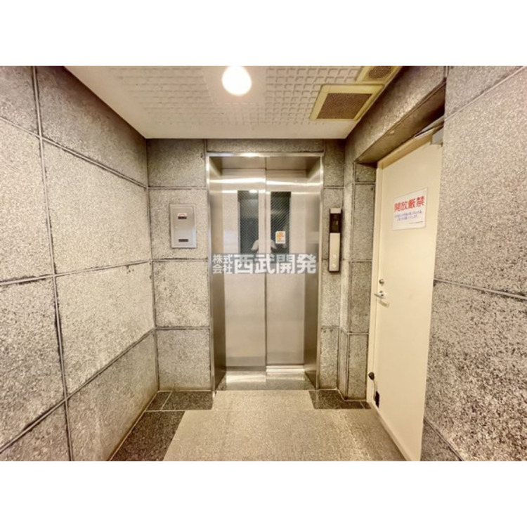 設備 エレベーター