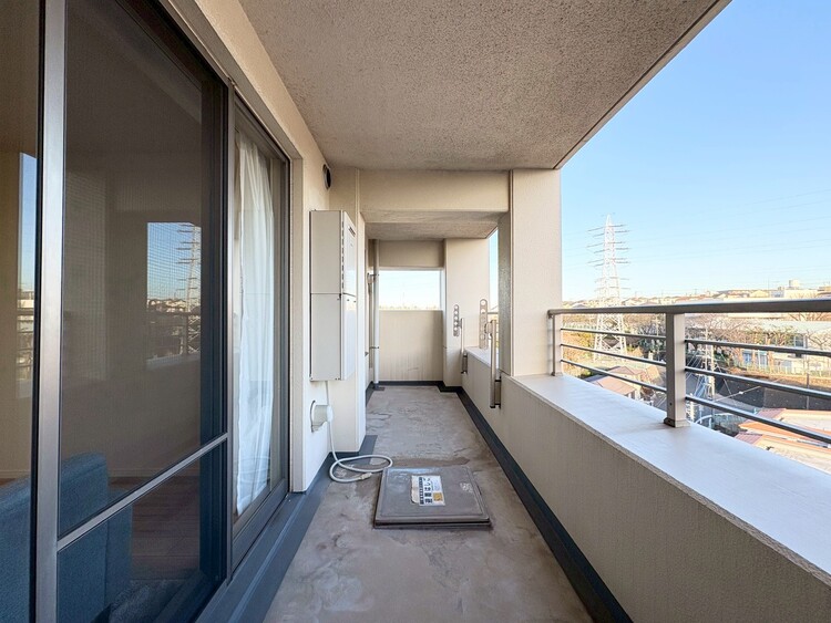 その他 朝の澄んだ空気や、夕方に吹く清々しい風を感じられるバルコニー。