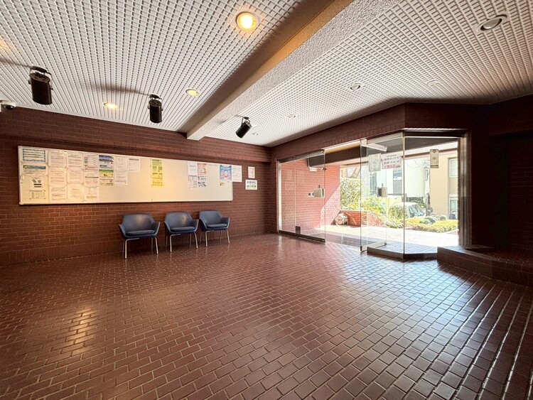 その他 館内は静寂な中が保たれており、管理が行き届いている印象を受けました。