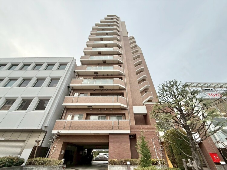 その他 飽きのこないシンプルモダンな外観です。