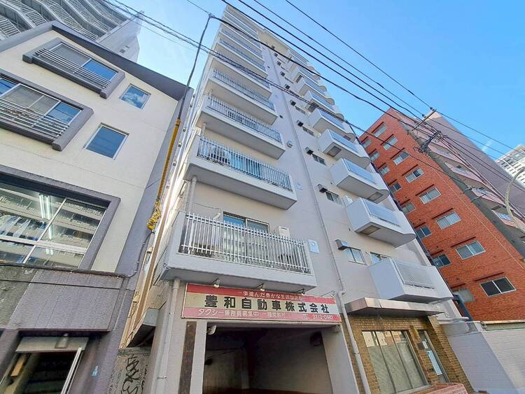 その他 飽きのこないシンプルモダンな外観です。