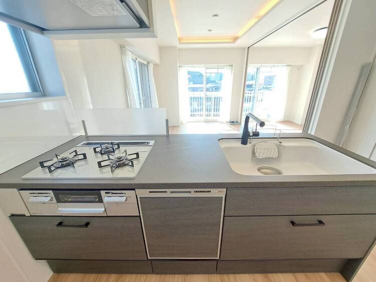 その他 使いやすくスタイリッシュなキッチン空間になっております。