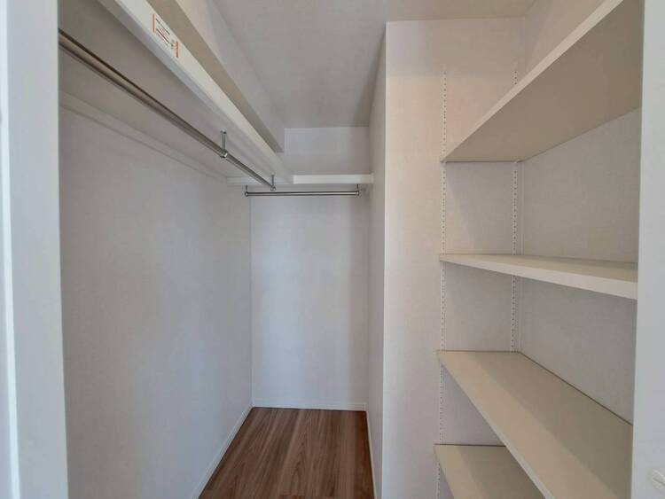 その他 家電やスーツケース、ストック品など何でも片付く嬉しい空間です。