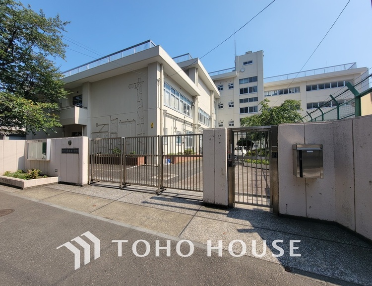 周辺 横浜市立南吉田小学校　距離260m