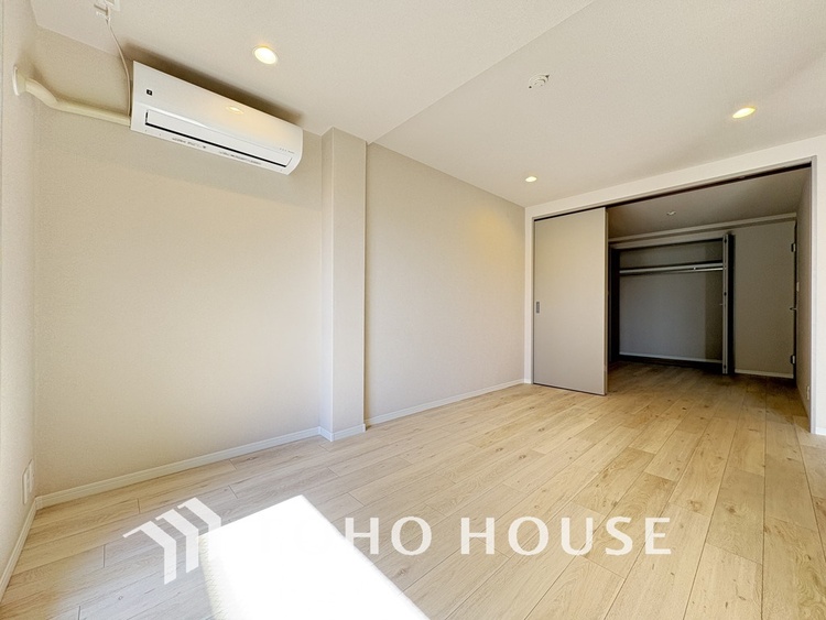 内装 柔らかな陽のそそぐ心地よいリビングダイニング