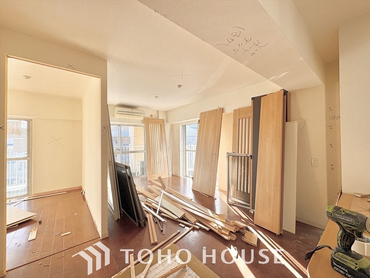 内装 《改装中》家族みんなの笑顔が、笑い声が絶えない幸せいっぱいのこの場所で新たな生活が始まる