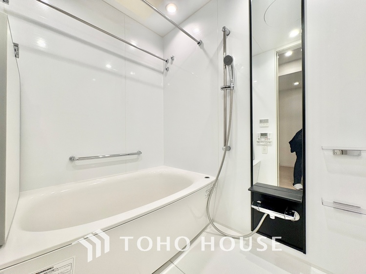 風呂 浴室は一日の疲れを癒す特別な空間。清潔感と快適性で心身ともにリフレッシュできます。