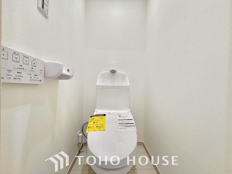 トイレ 清潔感あふれる快適なトイレ。毎日を心地よく過ごせるおすすめポイントです。