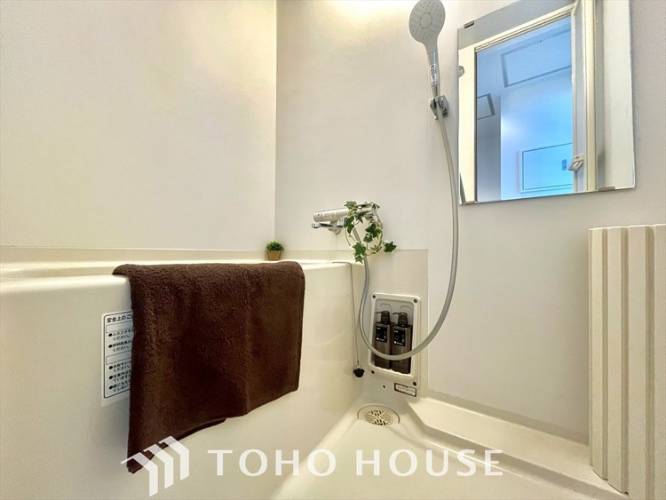 風呂 一日の振り返りを行い、疲れを癒していくそんな場所でありたい。心も体も休め明日へのパフォーマンスを向上させる。