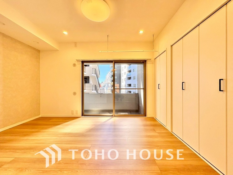 内装 【PRIVATE ROOM】◆属毛離裏◆子は父を手本とし、母に愛育されて成長する。家族の深い繋がり。いつまでも大切にしたい。