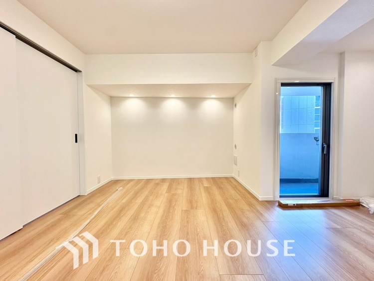 内装 【LIVING】◆住む喜び、楽しさ、感動◆を君と共有したい。いつまでもずっと家族を見渡せるこの広い空間で。