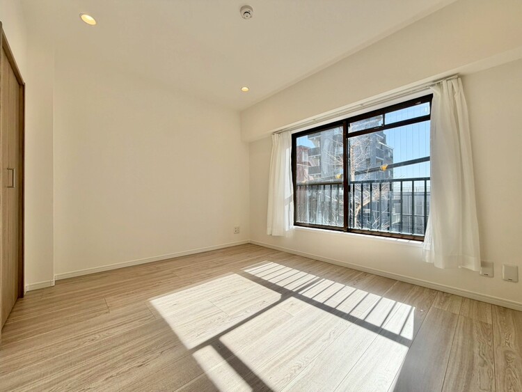 その他 通風・採光に優れ、心地よい光と風が溢れています。