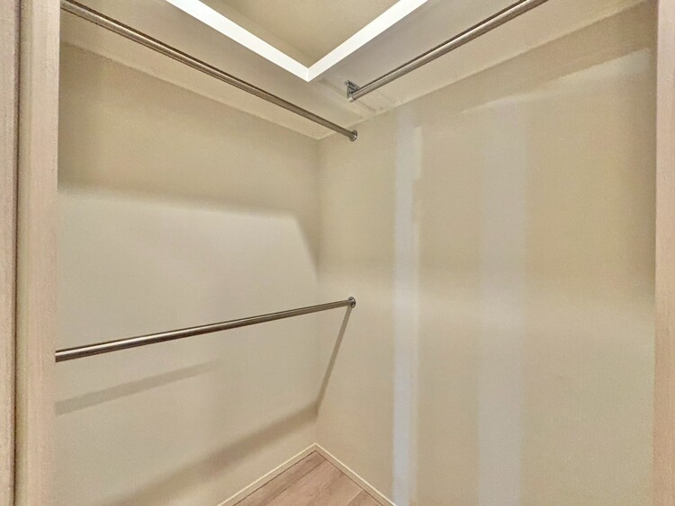 その他 収納スペースが付いていて、お部屋を広く使っていただけます。