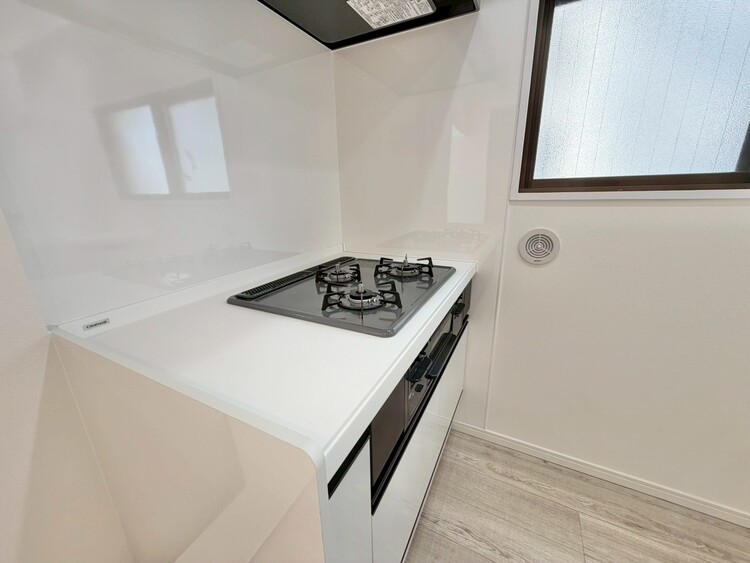 その他 開放感のあるキッチンスペース。調理をしながら、会話も弾みそうですね。