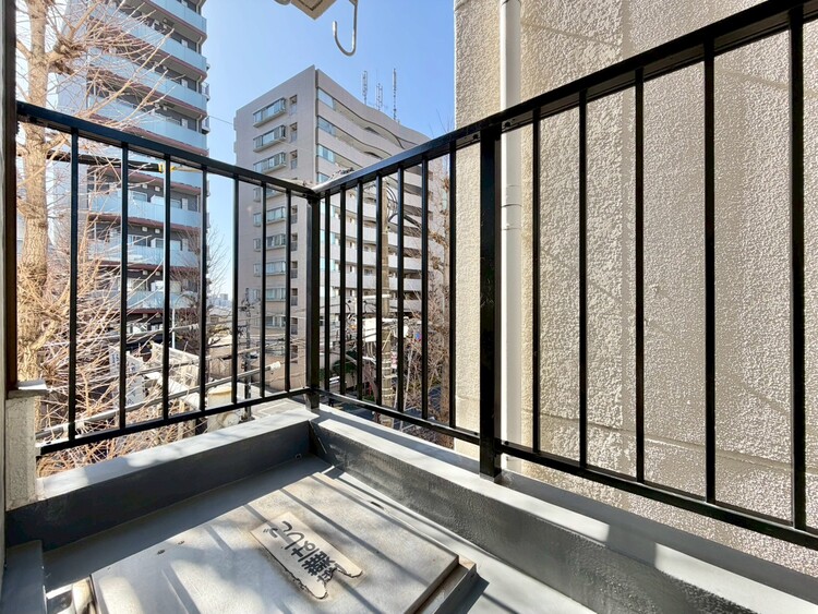 その他 朝の澄んだ空気や、夕方に吹く清々しい風を感じられるバルコニー。