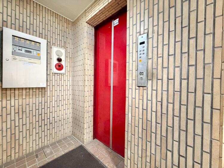 その他 エレベーター完備のため荷物が多くなっても安心。