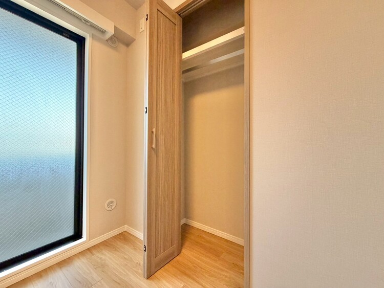 その他 家電やスーツケース、ストック品など何でも片付く嬉しい空間です。