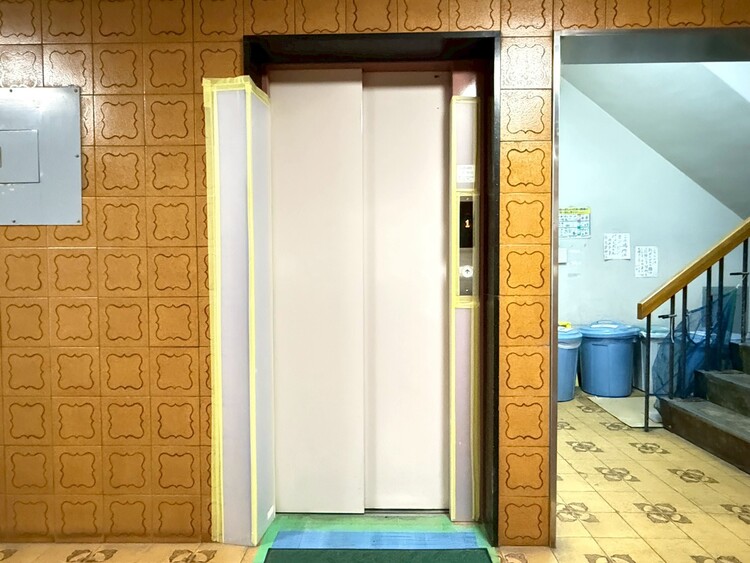 その他 エレベーター完備のため荷物が多くなっても安心。
