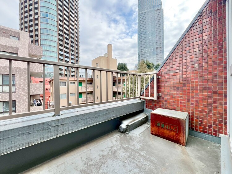 その他 朝の澄んだ空気や、夕方に吹く清々しい風を感じられるバルコニー。