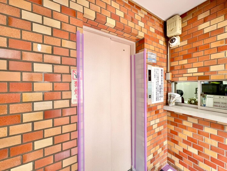 その他 エレベーター完備のため荷物が多くなっても安心。