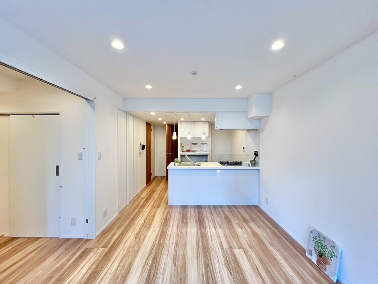 その他 シンプルな内装と偏り過ぎないデザインで統一しました。