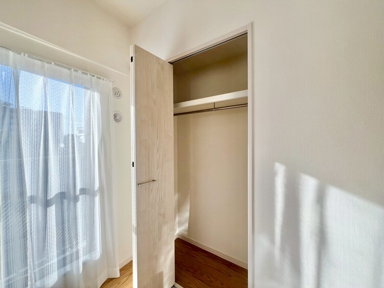 その他 家電やスーツケース、ストック品など何でも片付く嬉しい空間です。