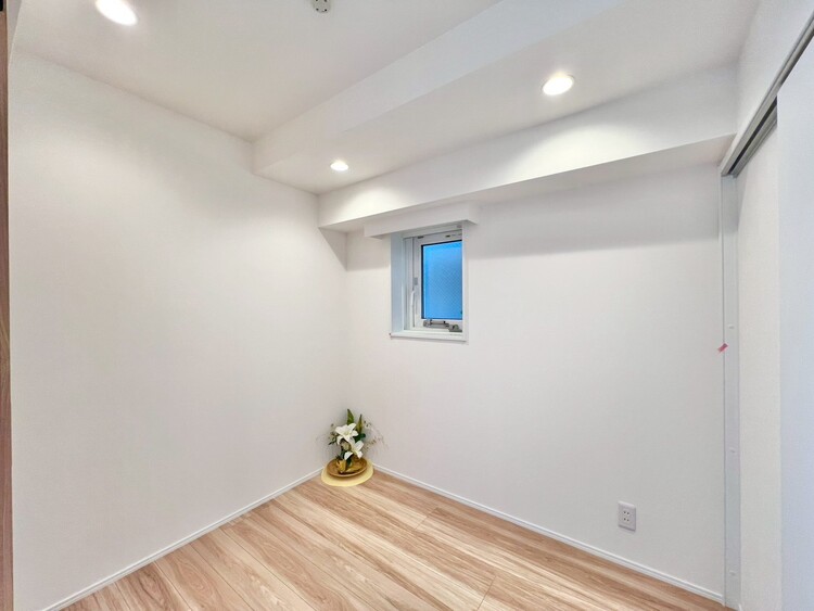 その他 清かで艶やかな時間をもたらしてくれる室内です。