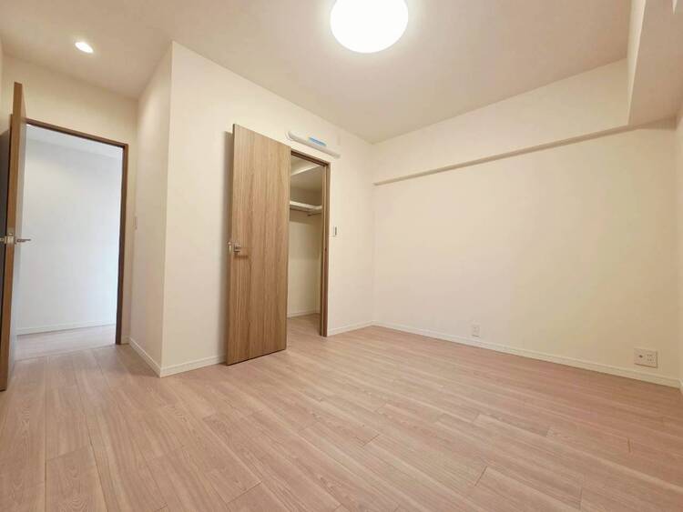 その他 清かで艶やかな時間をもたらしてくれる室内です。