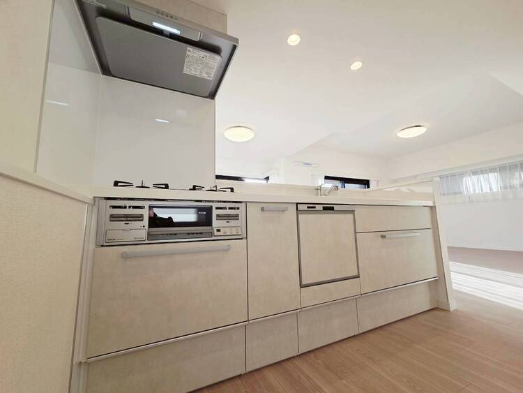 その他 開放感のあるキッチンスペース。調理をしながら、会話も弾みそうですね。