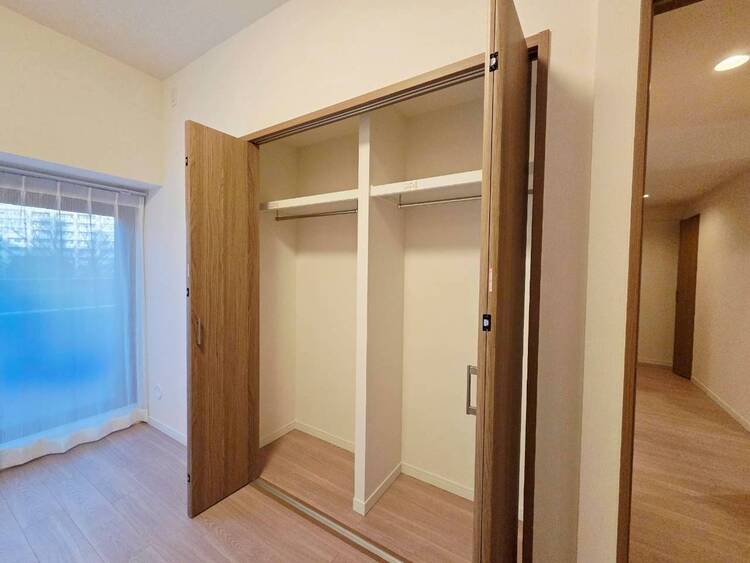 その他 収納スペースが付いていて、お部屋を広く使っていただけます。