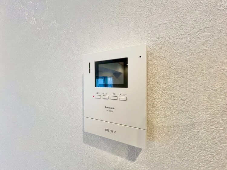 その他 誰が来てもわかる様にモニター付きインターホンを設置。