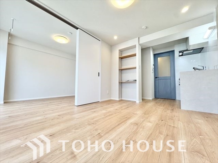 内装 ◆住む喜び、楽しさ、感動◆を君と共有したい。いつまでもずっと家族を見渡せるこの広い空間で。