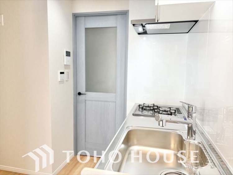 キッチン ◆ワクワク◆開放的で機能性も高いシステムキッチン。お子様は毎日のご飯にワクワク！