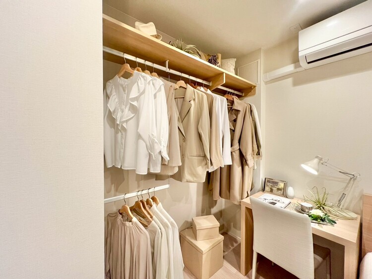 その他 収納スペースが付いていて、お部屋を広く使っていただけます。