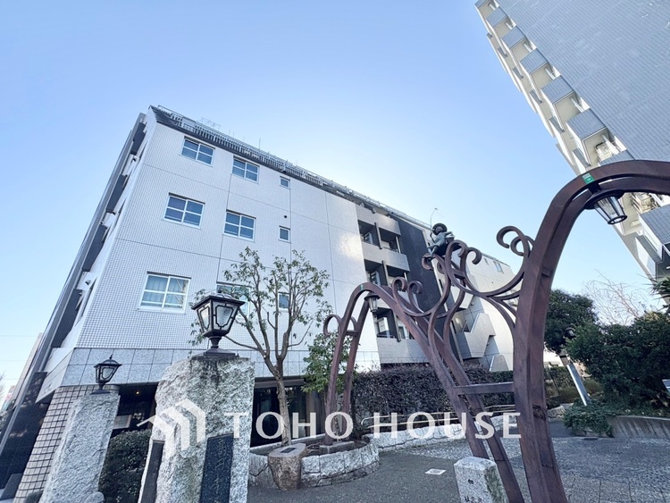 外観 【APPEARANCE】◆Sunshine◆光が燦々と入り、いるだけで気持ちいい。「開放的でゆとりあるお部屋です。」