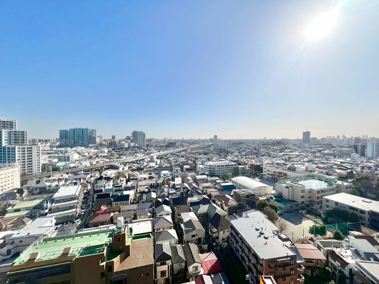 その他 眺望や窓からの景色が良いと、家で過ごす時間も快適です。