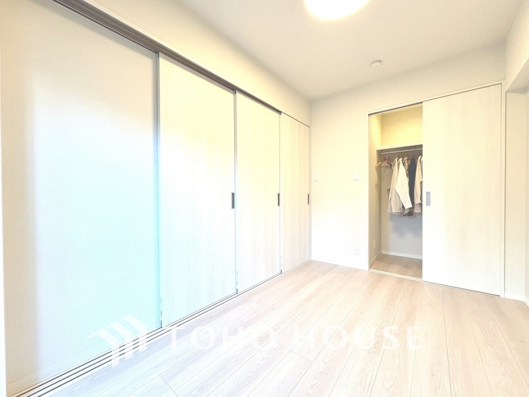 内装 【PRIVATE ROOM】◆プライベートな時間◆最高な暮らしにはこの空間が必要。家族のふれあいも大切にしつつ、自分の空間も大切にしたい。