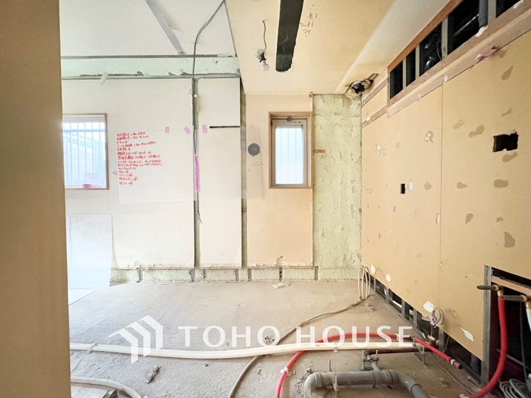 その他 現在改装中◆開放的◆後片付けが楽なシステムキッチン。収納スペースの充実！