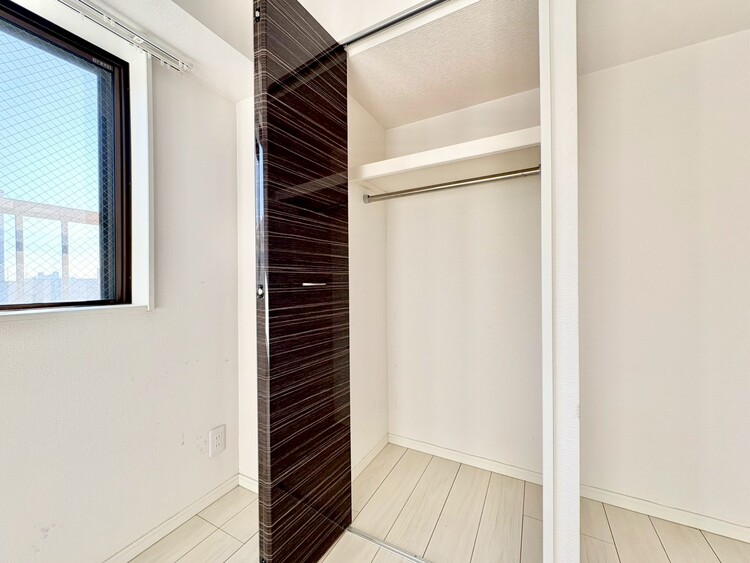 その他 収納スペースが付いていて、お部屋を広く使っていただけます。